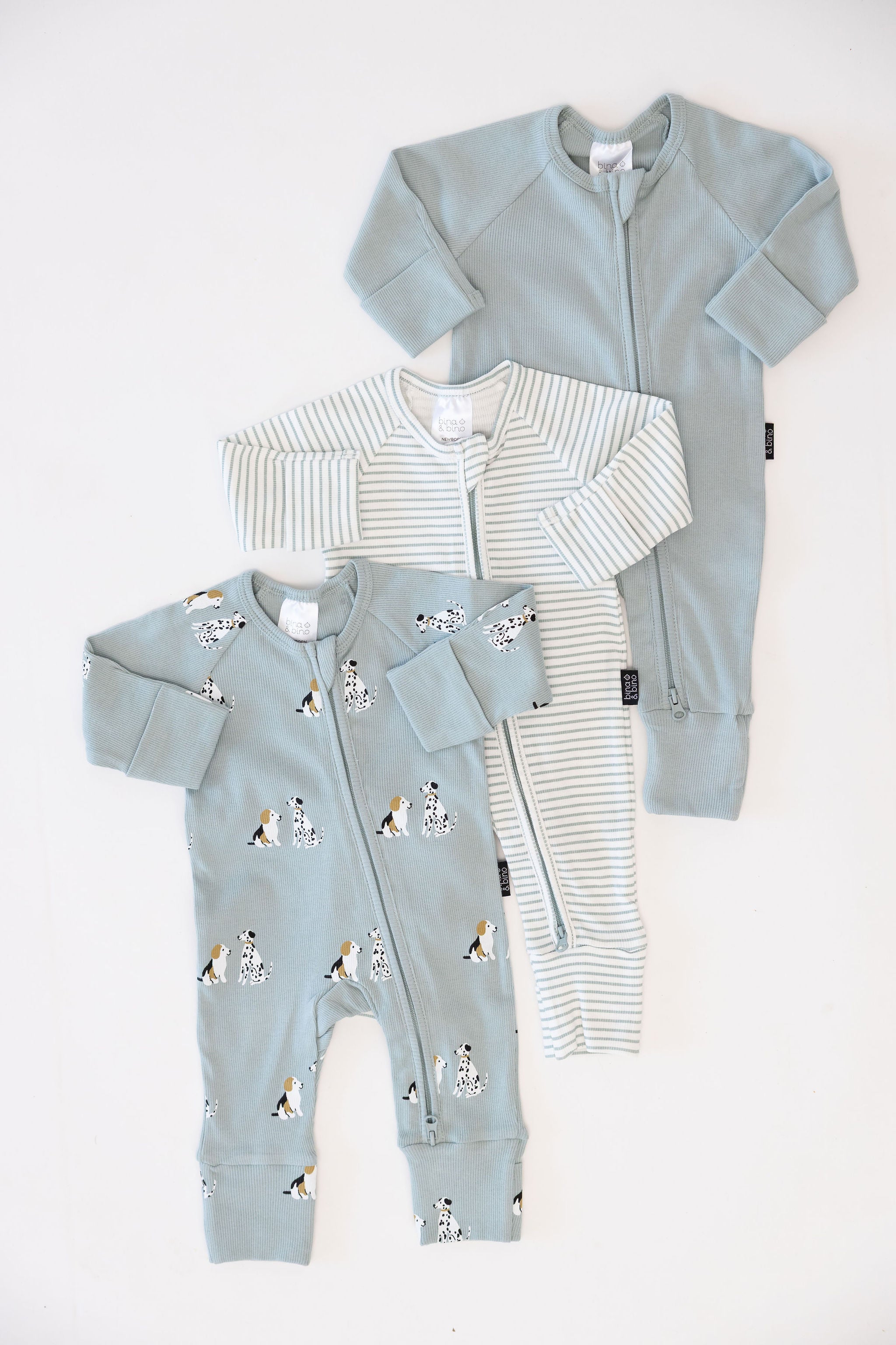 מארז 3 אוברולים עם רוכסן דו כיווני מבד ריב // SAGE + SAGE STRIPE + PUPPY FRIENDS SAGE