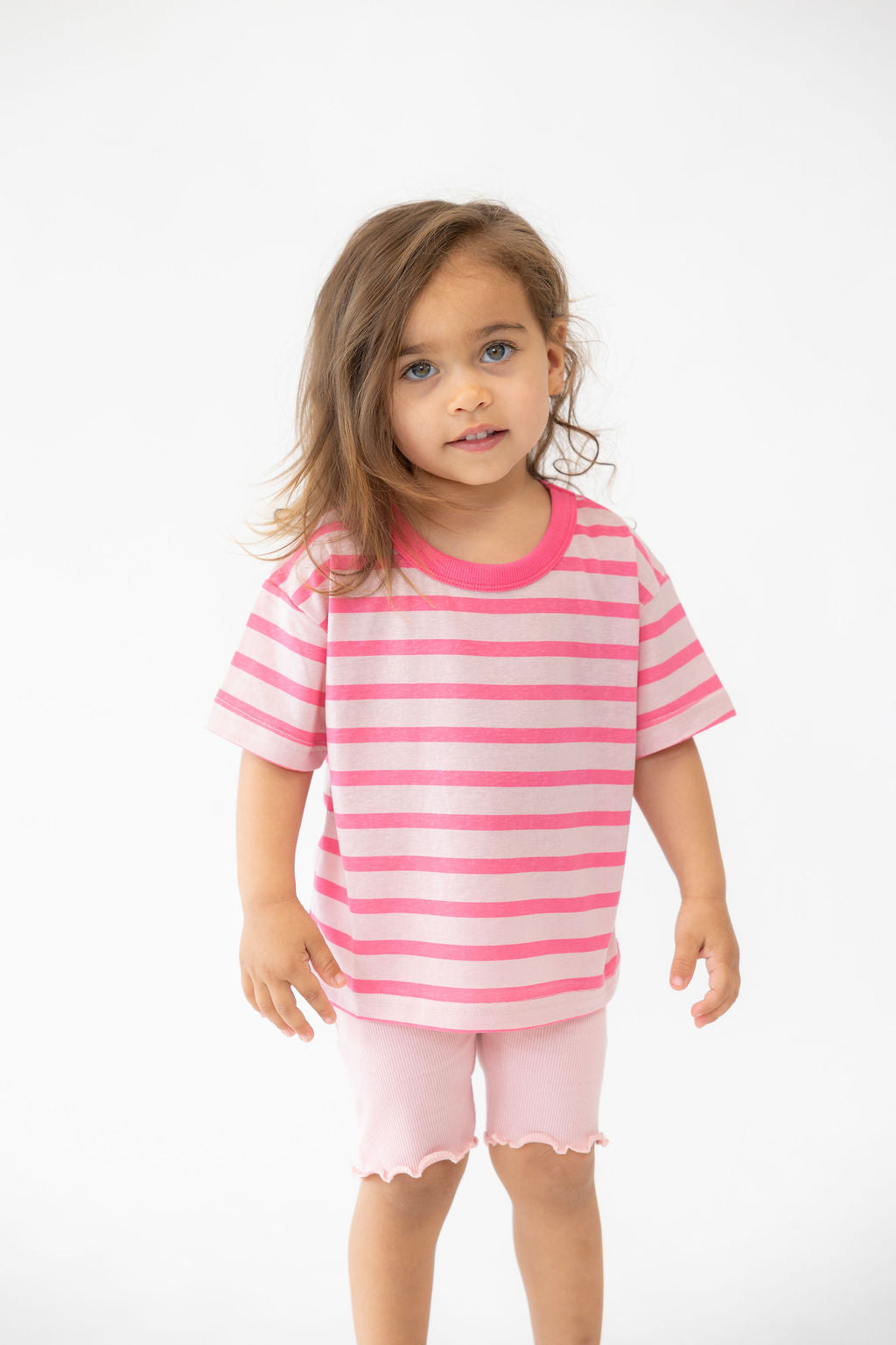 חולצת טי שרוול קצר // HOT PINK STRIPE