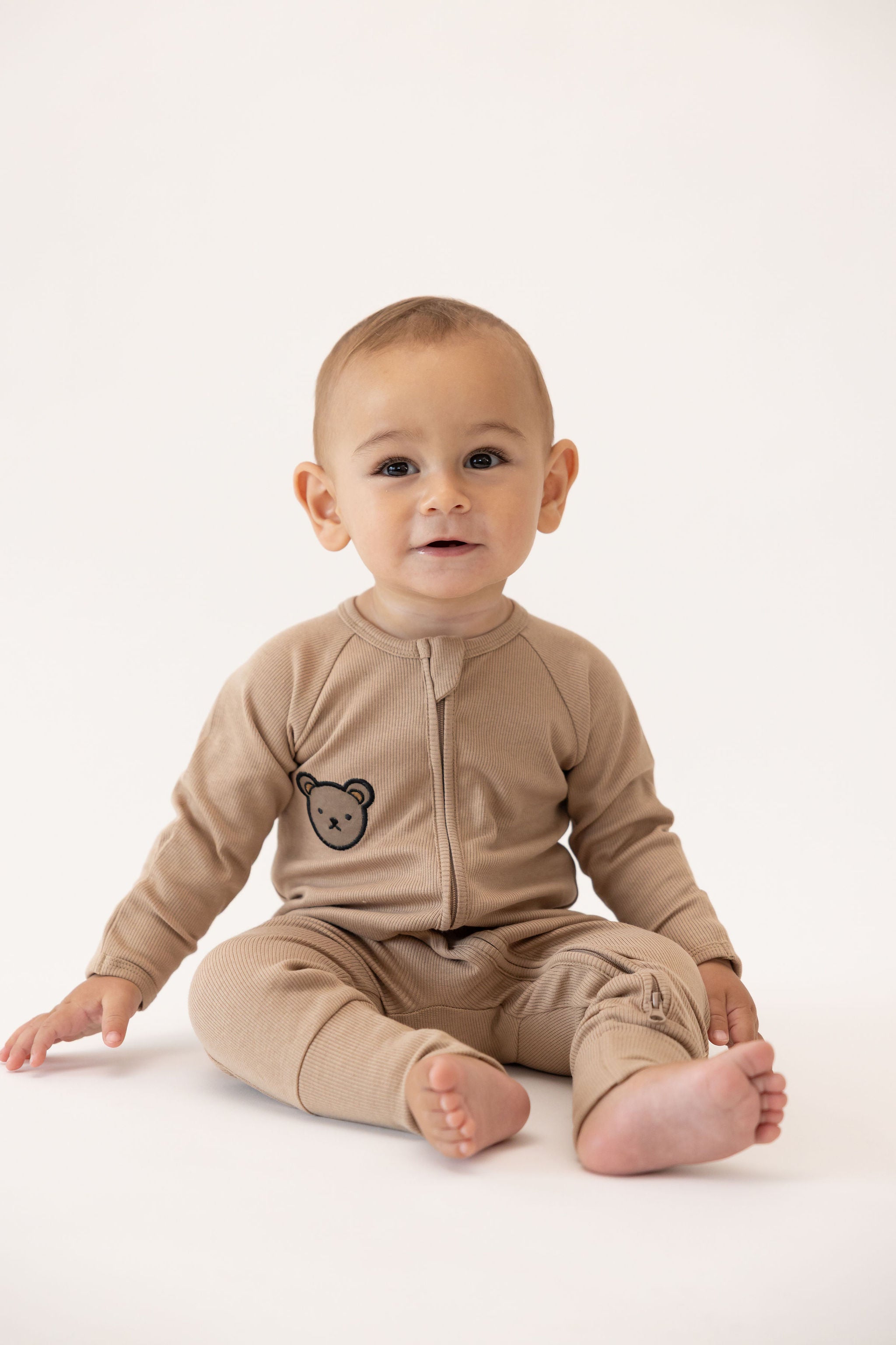 אוברול רוכסן דו כיווני מבד ריב // HELLO TEDDY