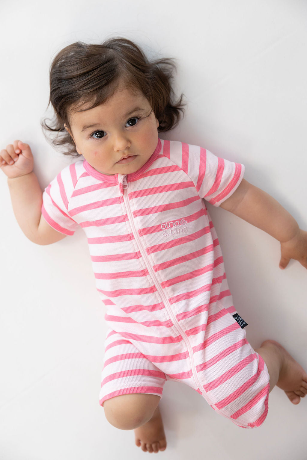 אוברול קצר עם רוכסן מבד ריב // HOT PINK STRIPE