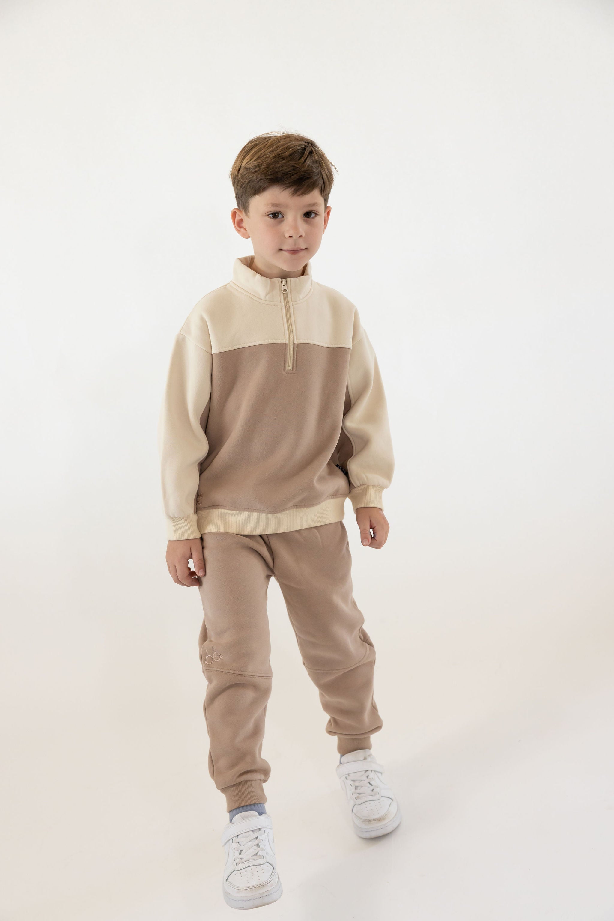 חליפת טרנינג // BEIGE + TAN