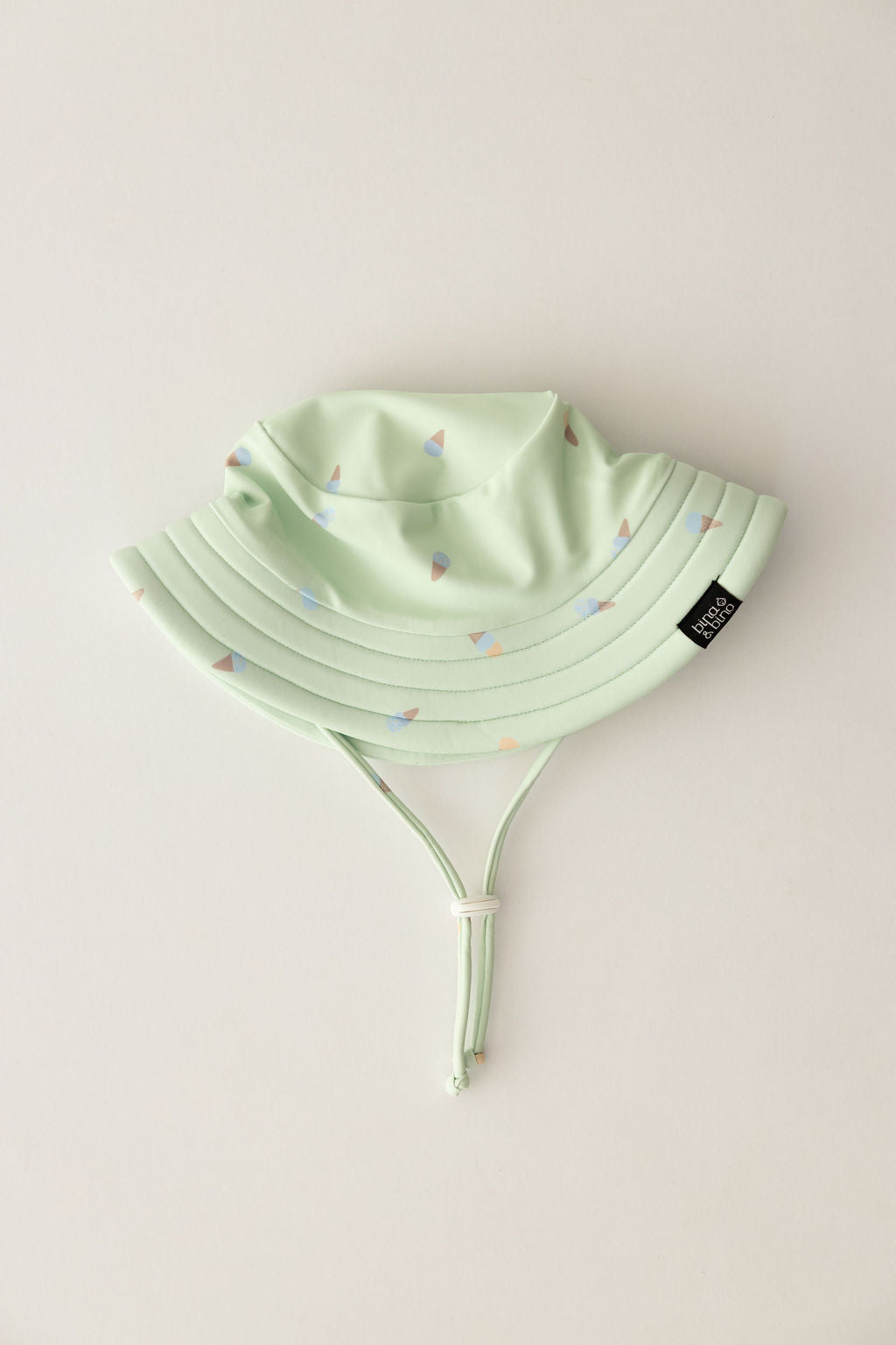 כובע למים חוסם קרינה // MINT ICE CREAM