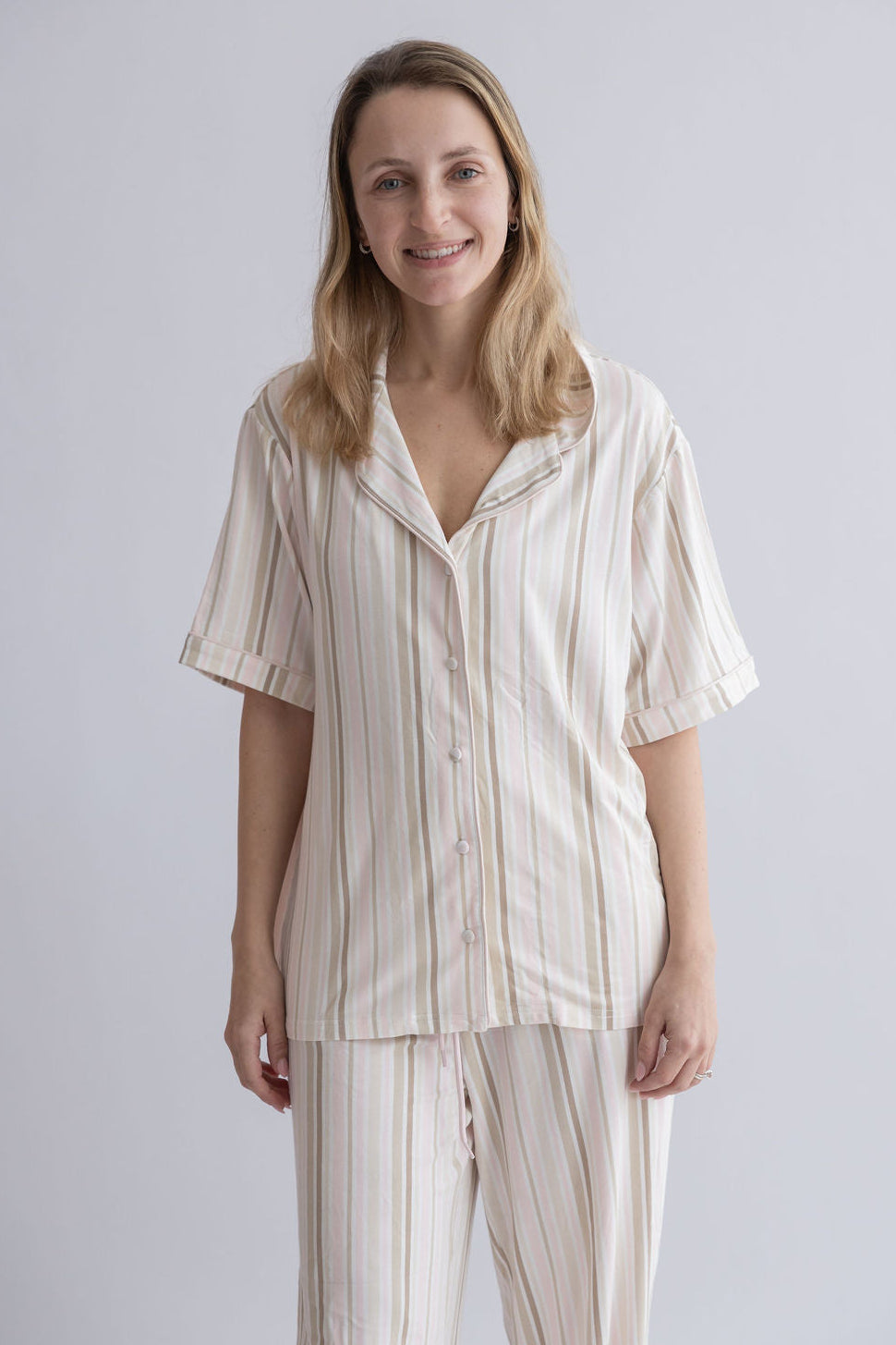 סט פיג'מה לנשים מבמבוק // ROSE SAND STRIPE