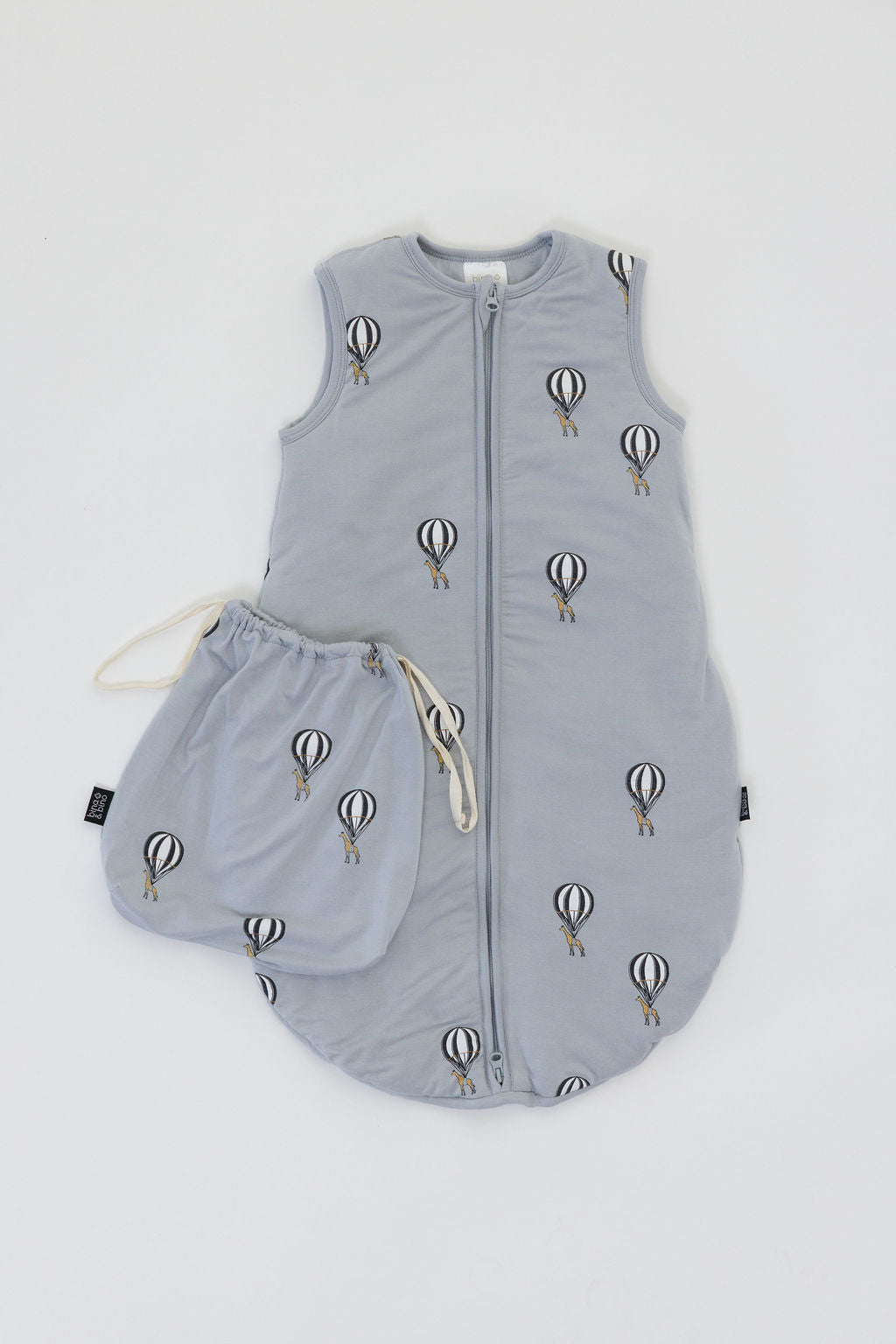 שק שינה עם רוכסן דו כיווני מבד במבוק // UP UP & GIRAFFE