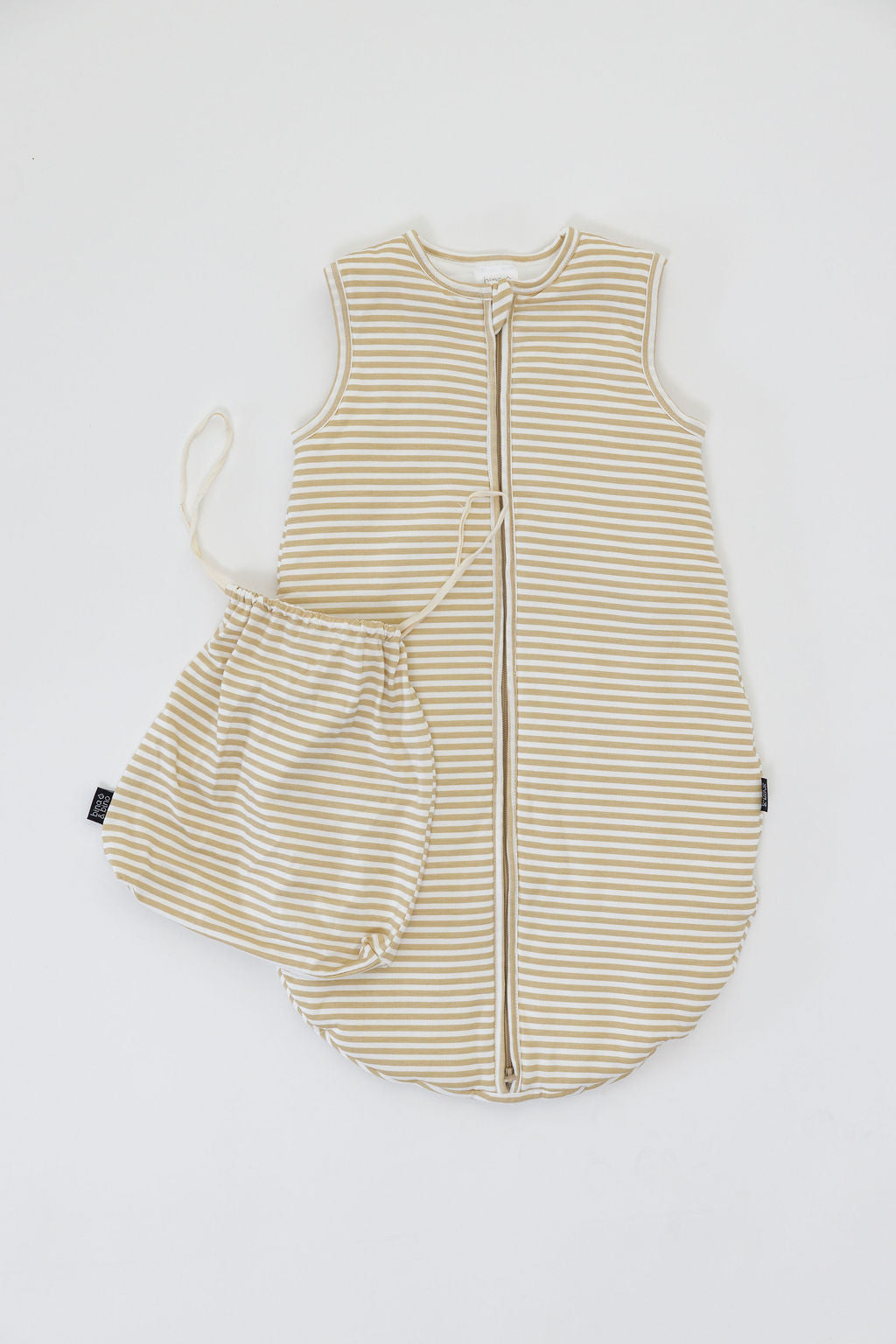 שק שינה עם רוכסן דו כיווני מבד במבוק // GOLD STRIPE